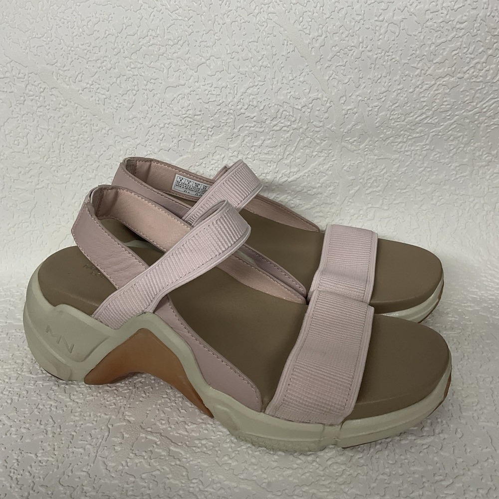 Mark Nason Catalina Platform Sandals Women's Size 8 Light Pink Chunky Grunge